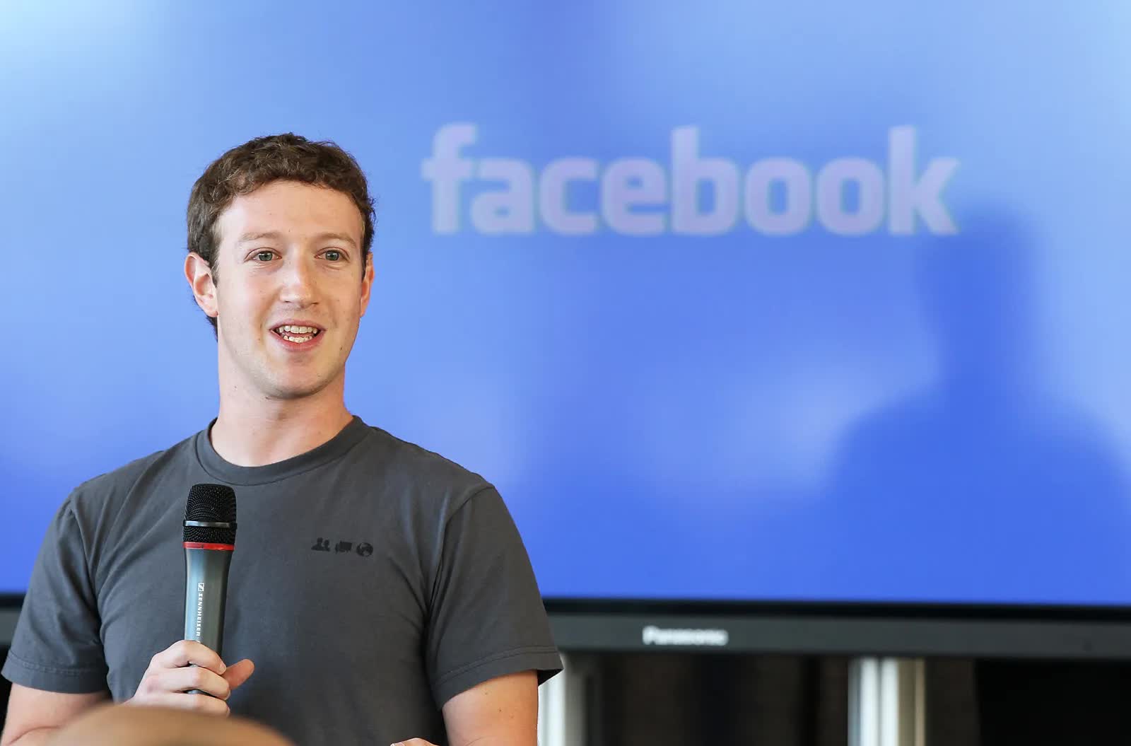 Facebook小组营销工具